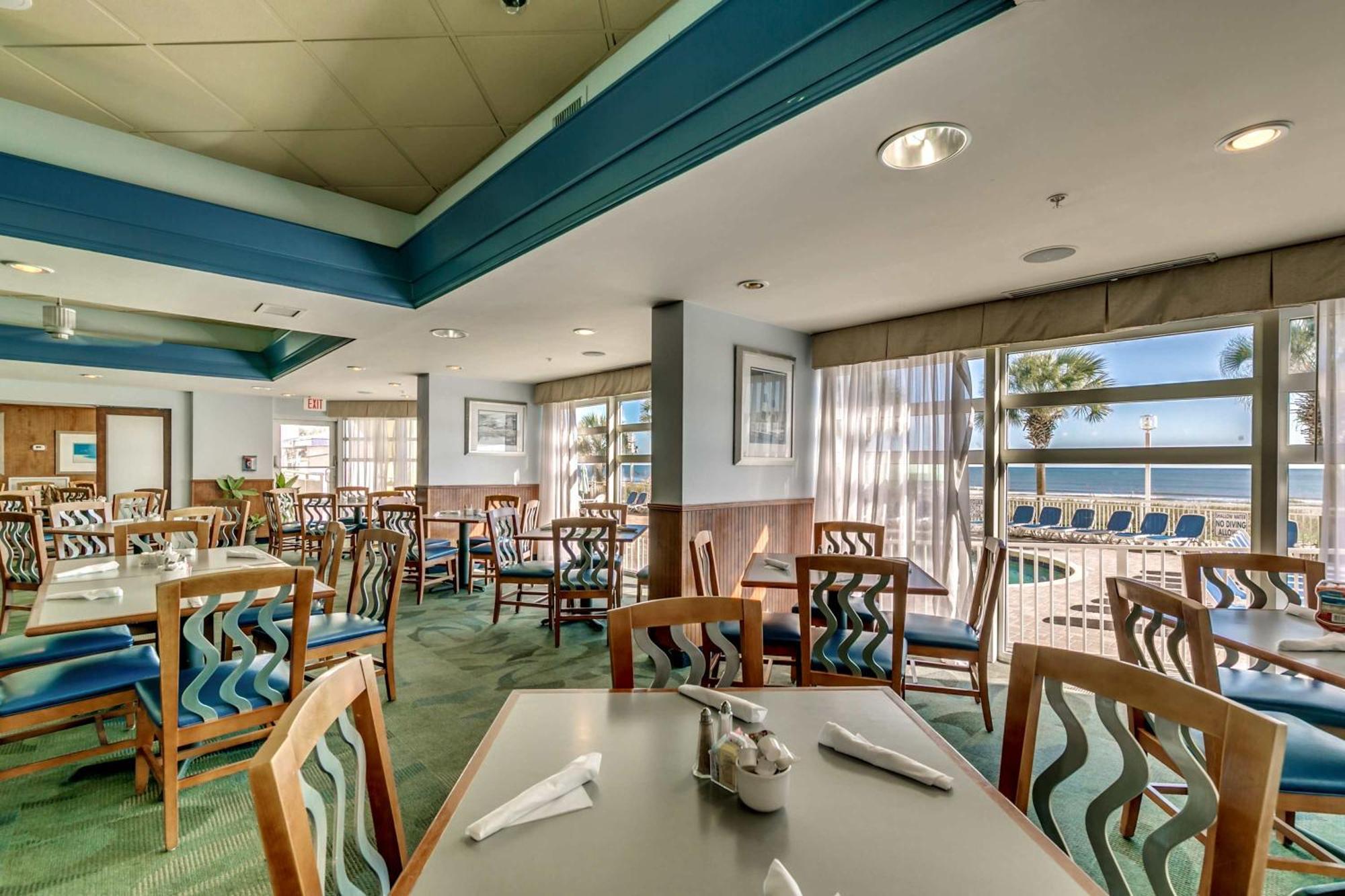 Oceanfront Top Location Modern Resort Lazy River Huge Pool Oasis Myrtle Beach Exterior photo