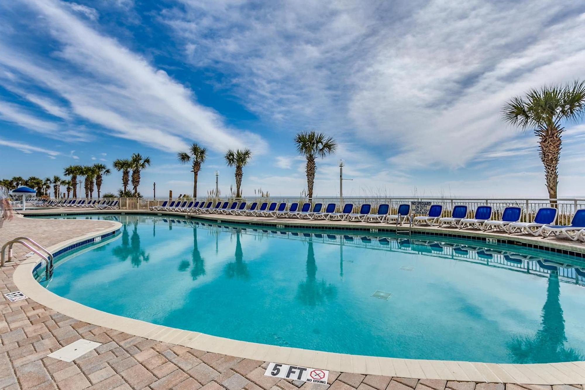 Oceanfront Top Location Modern Resort Lazy River Huge Pool Oasis Myrtle Beach Exterior photo